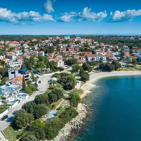 Nelli * Pula